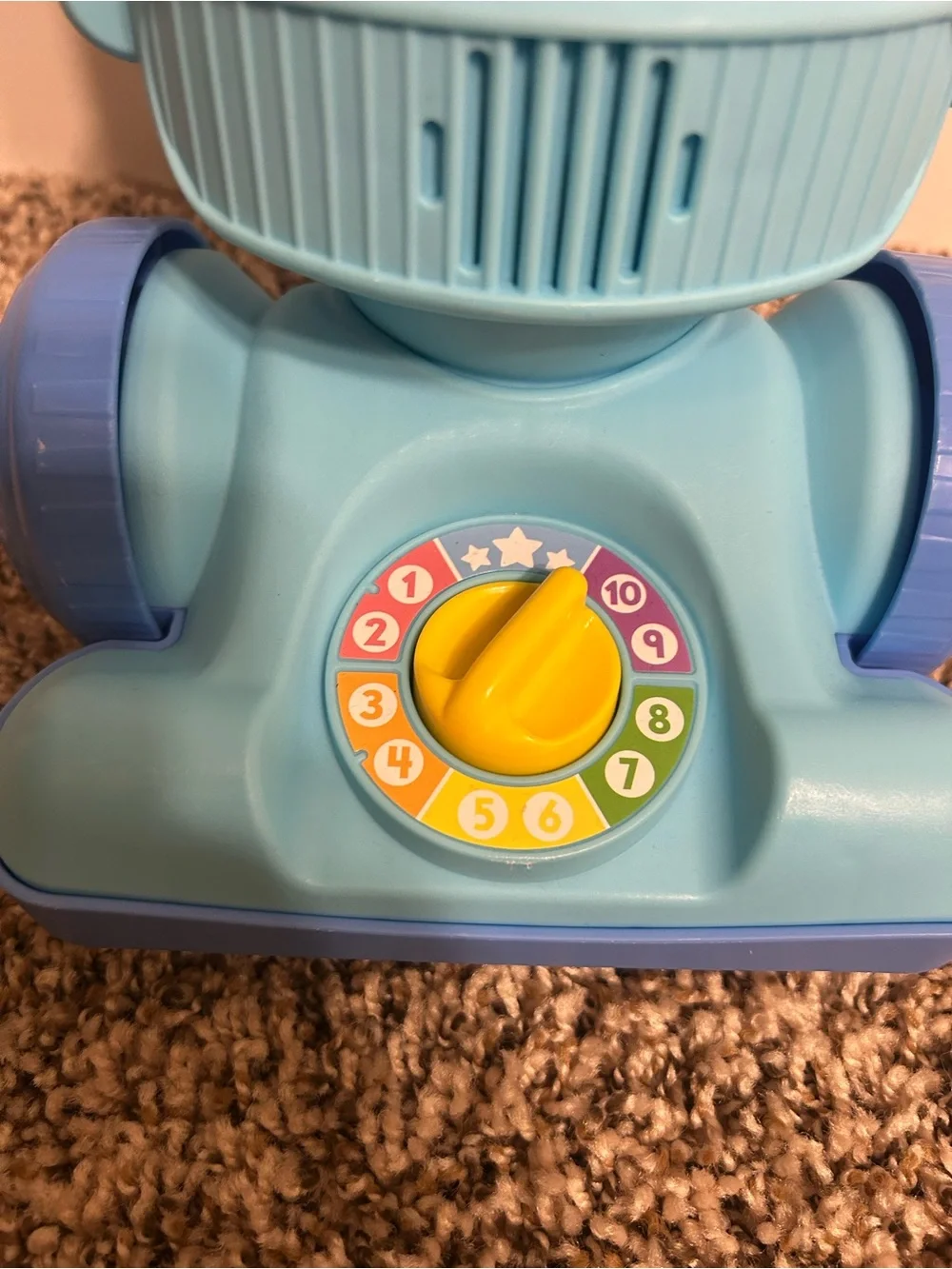 Fisher-Price Laugh & Learn Light up Musical Toy Vacuum